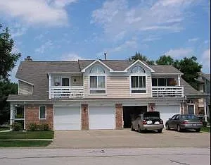 1042 Courtland Dr Photo 1