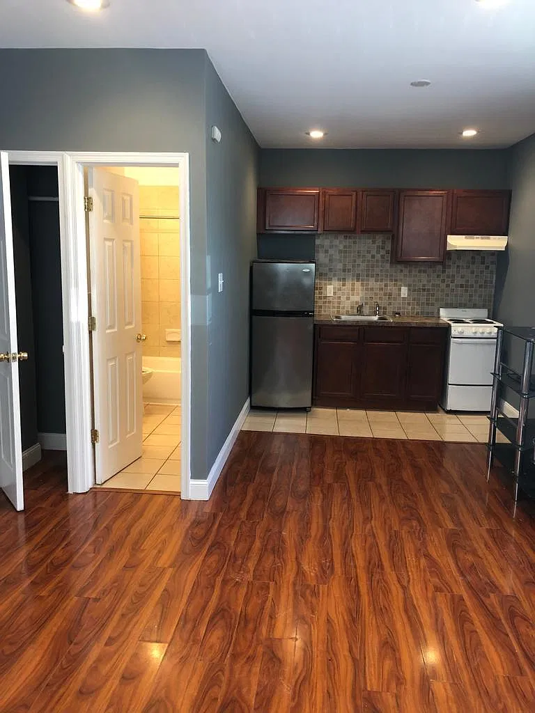 Studio, 600 sqft, $950 — Photo 4