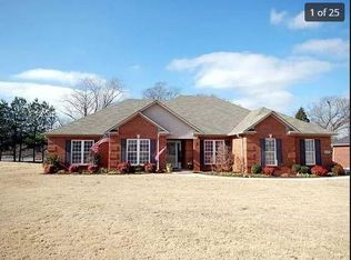 190 Henson Dr, Huntsville, AL 35811