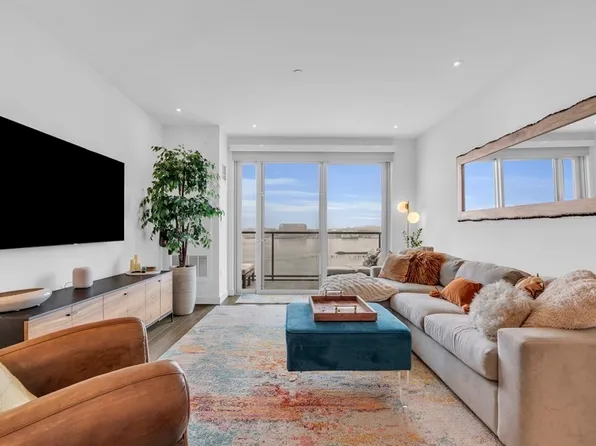 65 Lewis St Unit 510, Boston, MA 02128