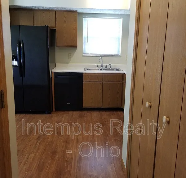 5903 Brookmont Dr — Photo 3
