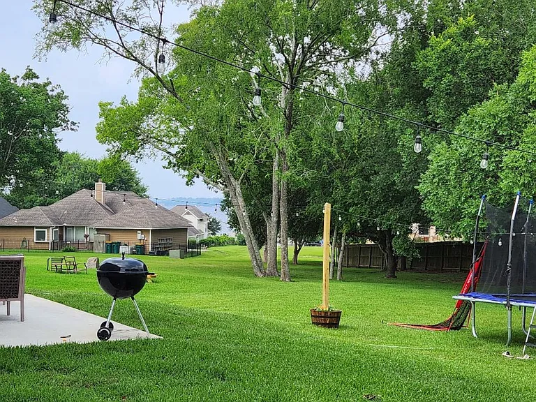 6922 Gentle Breeze Dr — Photo 31
