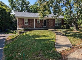 245 Coldstream Dr, Frankfort, KY 40601