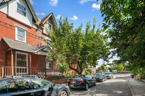 3209 Winter St Photo 1