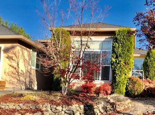 4585 Wolf Run Dr, Medford, OR