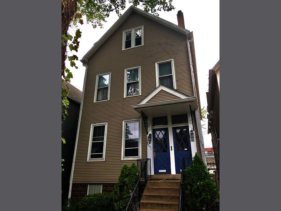 1st image of 2640 N Burling St #2