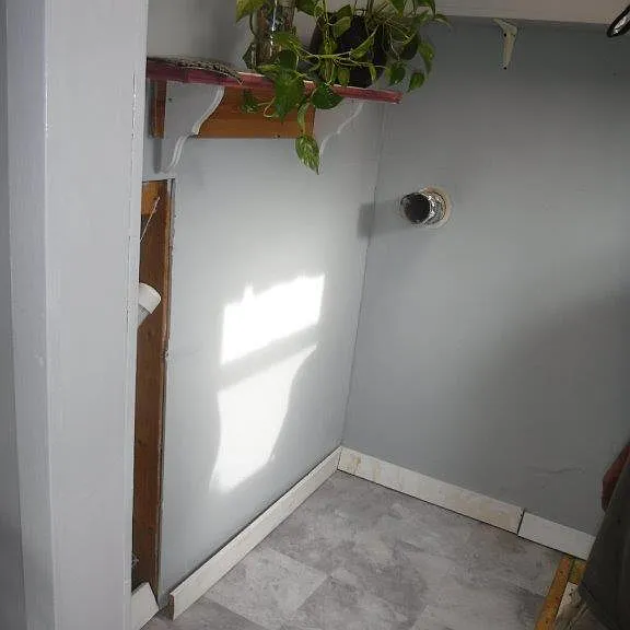 1300 Harriet St — Photo 17