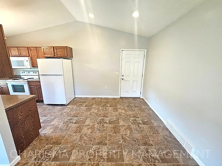 KIP Properties — Photo 49