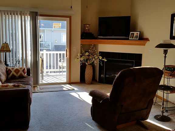 4th image of 1116 NE 5th Ln Unit E-8