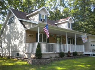 134 Buck Ridge Ln, Drums, PA 18222