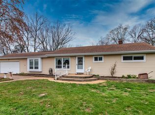 2309 Darla Dr, High Ridge, MO 63049