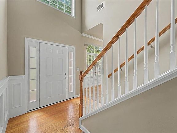 5th image of 5016 Centennial Commons Dr NW