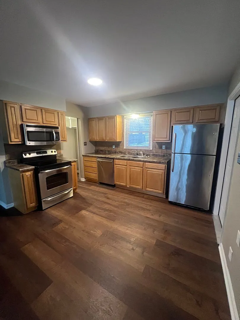 3 Bedroom 1 Bath Southern View! — Photo 4