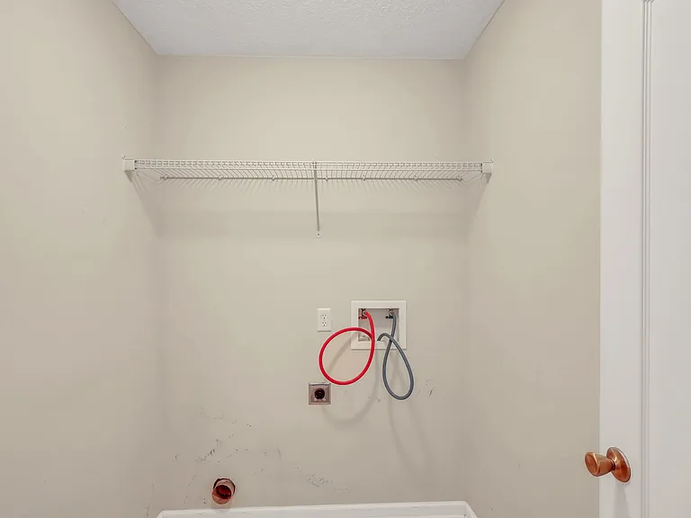 233 Madison Belle Ln — Photo 25
