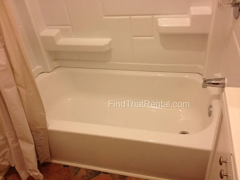 102 N Bedford St — Photo 10