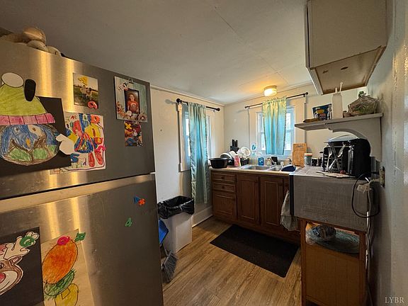 5th image of 862 Oakville Rd