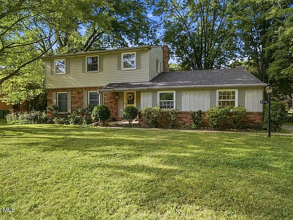 3rd image of 5743 Candlestick Ct E