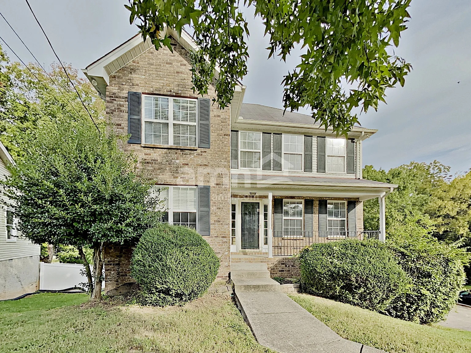 3 bed, 2.5 bath, 1644 sqft, $2,230 — Photo 1