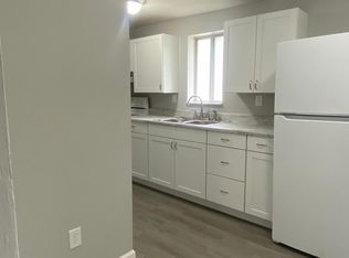 109 Main Ave APT A, Nitro, WV 25143
