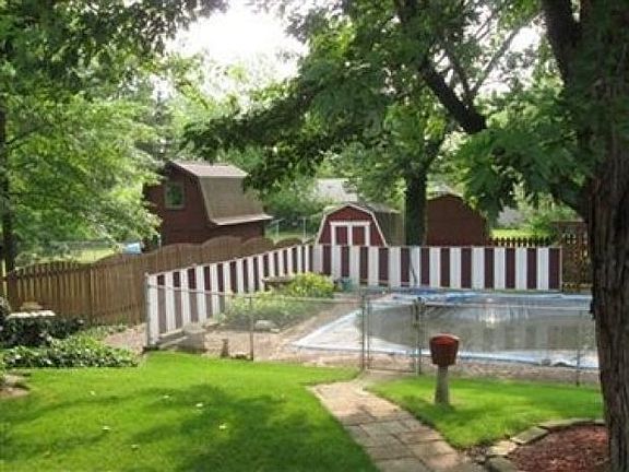 5th image of 5095 Kuszmaul Ave