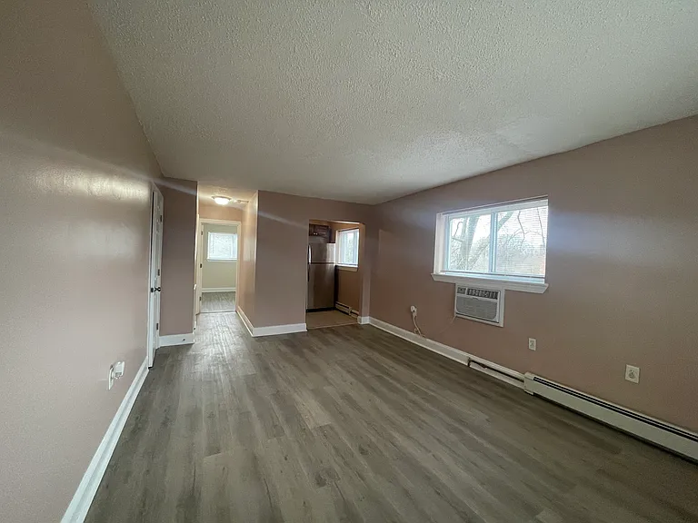 3821 Halley Ter SE #5 — Photo 3
