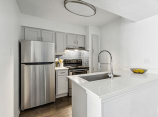 1811 Foxwood Rd #VAS1, Houston, TX 77008