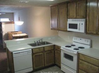 522 Freeman Ave, Bryan, TX 77803