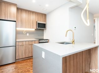 31-61 Vernon Blvd #1E, Astoria, NY 11106
