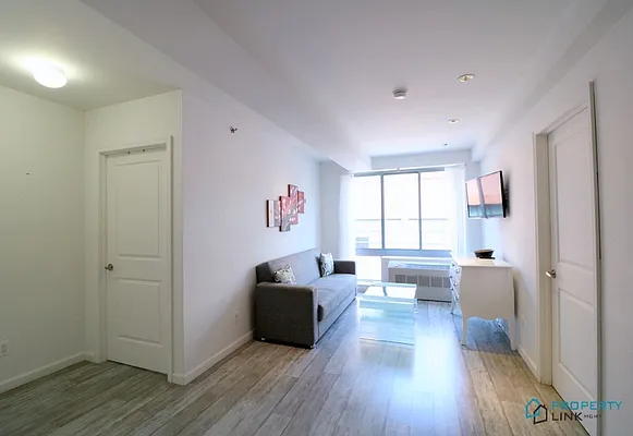 Rented by Property Link Mgmt, LLC | media 8