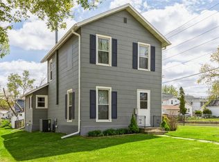 1013 10th St, Marion, IA 52302