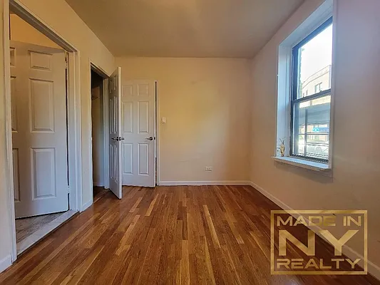 Rented by Made In NY Realty | media 18