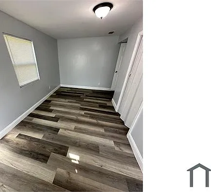 963 Saint Clair St — Photo 16