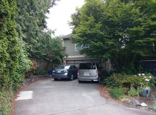 5925 Meridian Ave N, Seattle, WA 98103