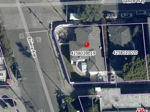 4th image of 404 Venice Way