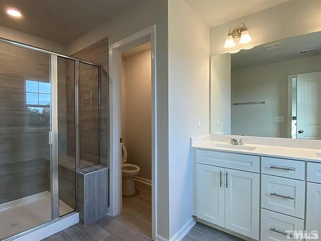 609 Gimari Dr — Photo 13