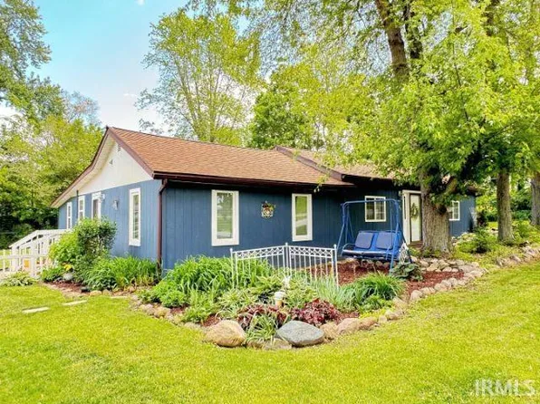 731 S June Dr, Cromwell, IN 46732