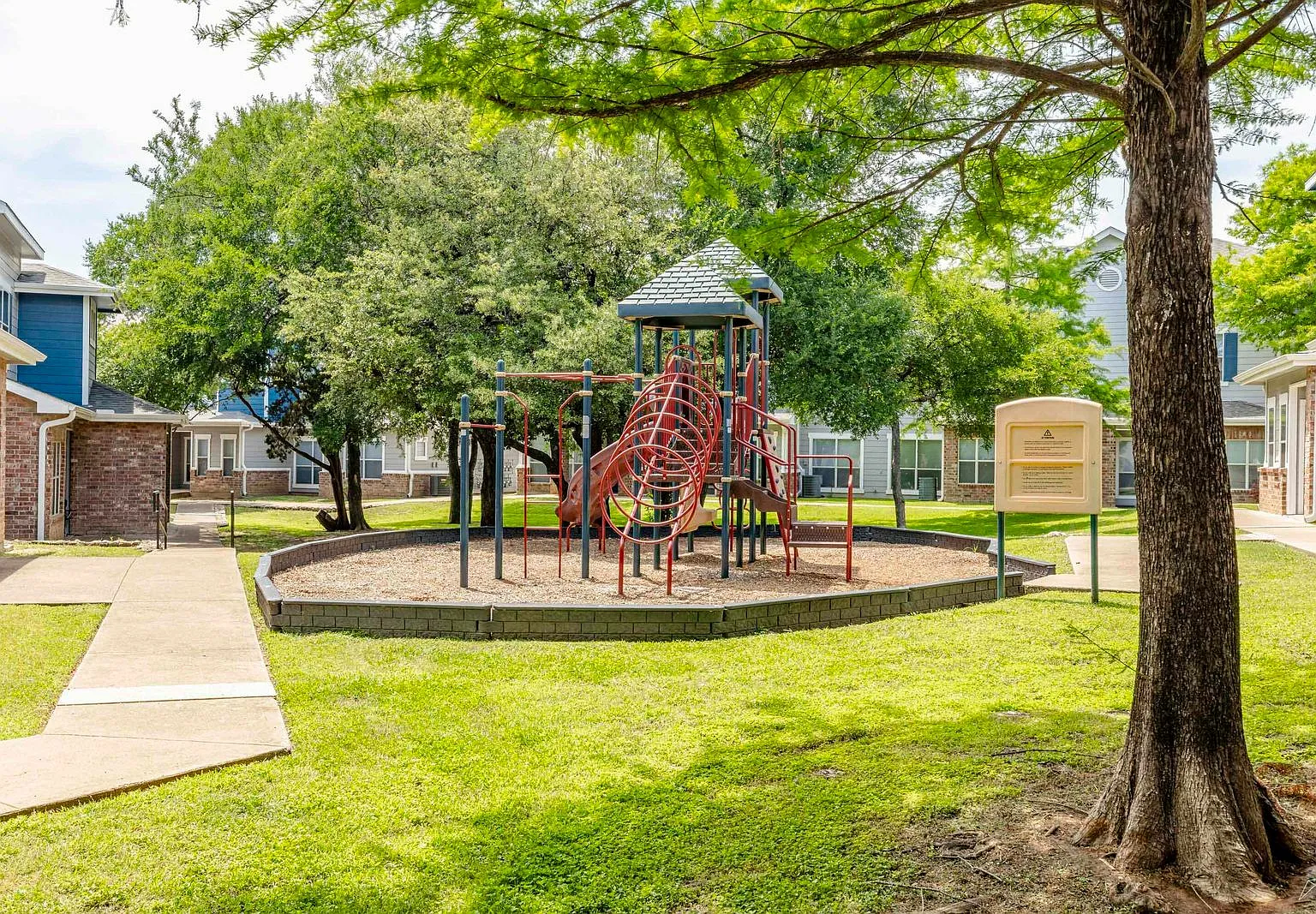 Park at Summers Grove — Photo 2