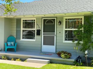 10327 Parr Ave, Sunland, CA 91040