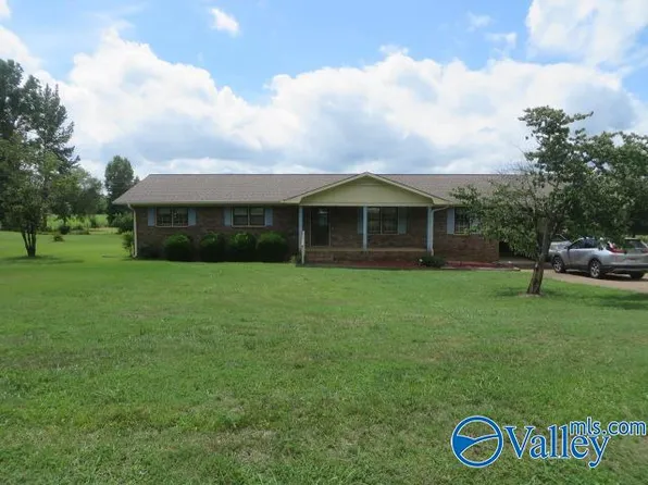 326 Cherokee Rd, Scottsboro, AL 35769