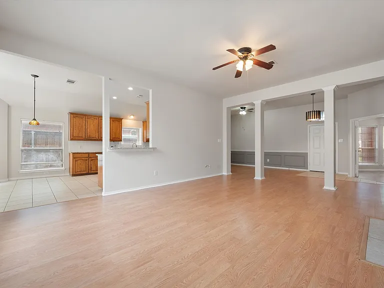 6103 Sea Island Trl — Photo 6