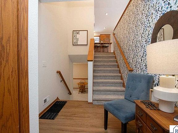5th image of 2223 Fairbanks Dr