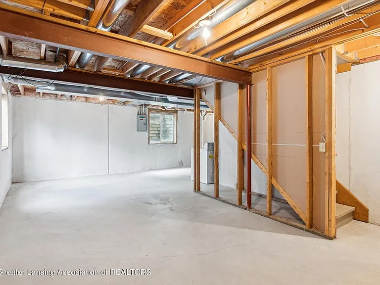 3718 Taos Cir — Photo 31