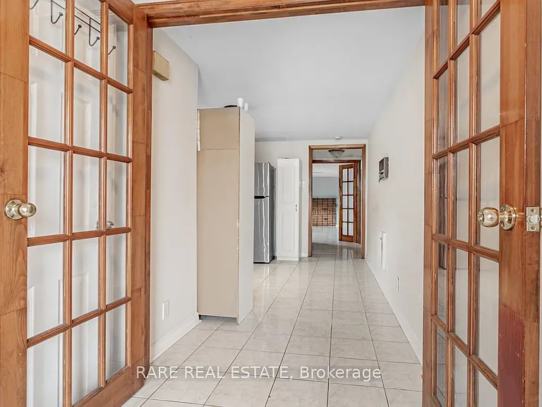 22 Bamford Cres — Photo 6