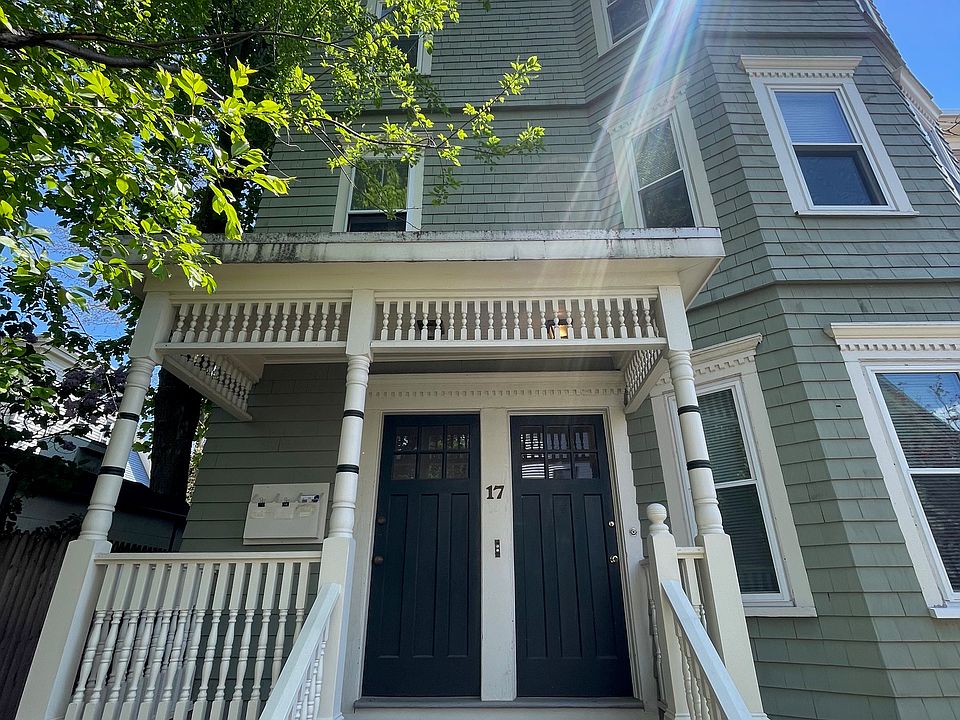 1st image of 13 Belmont Sq #3