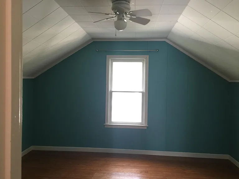 225 Wiltshire Blvd — Photo 21