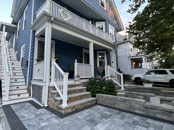 (undisclosed Address), Watertown, MA 02472