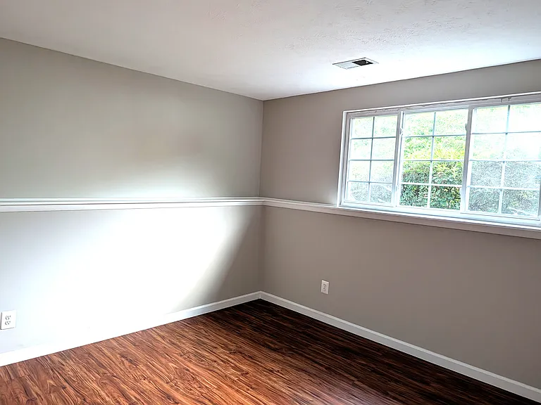 9404 Wrought Iron Ct — Photo 19