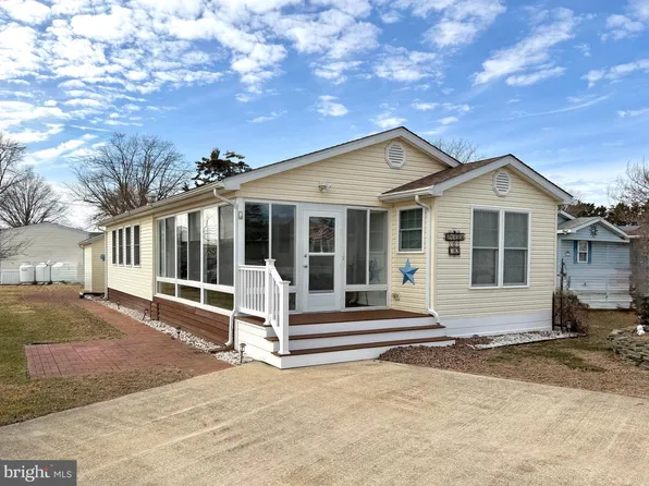 21734 C St, Rehoboth Beach, DE 19971