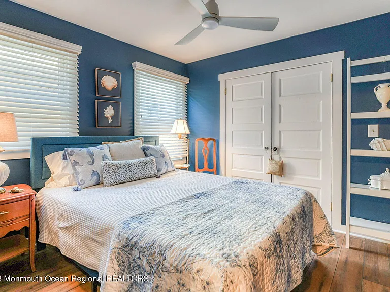 69 Franklin Ave #1 — Photo 24