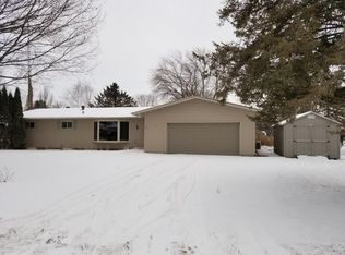 340 1st St SW, Elgin, MN 55932